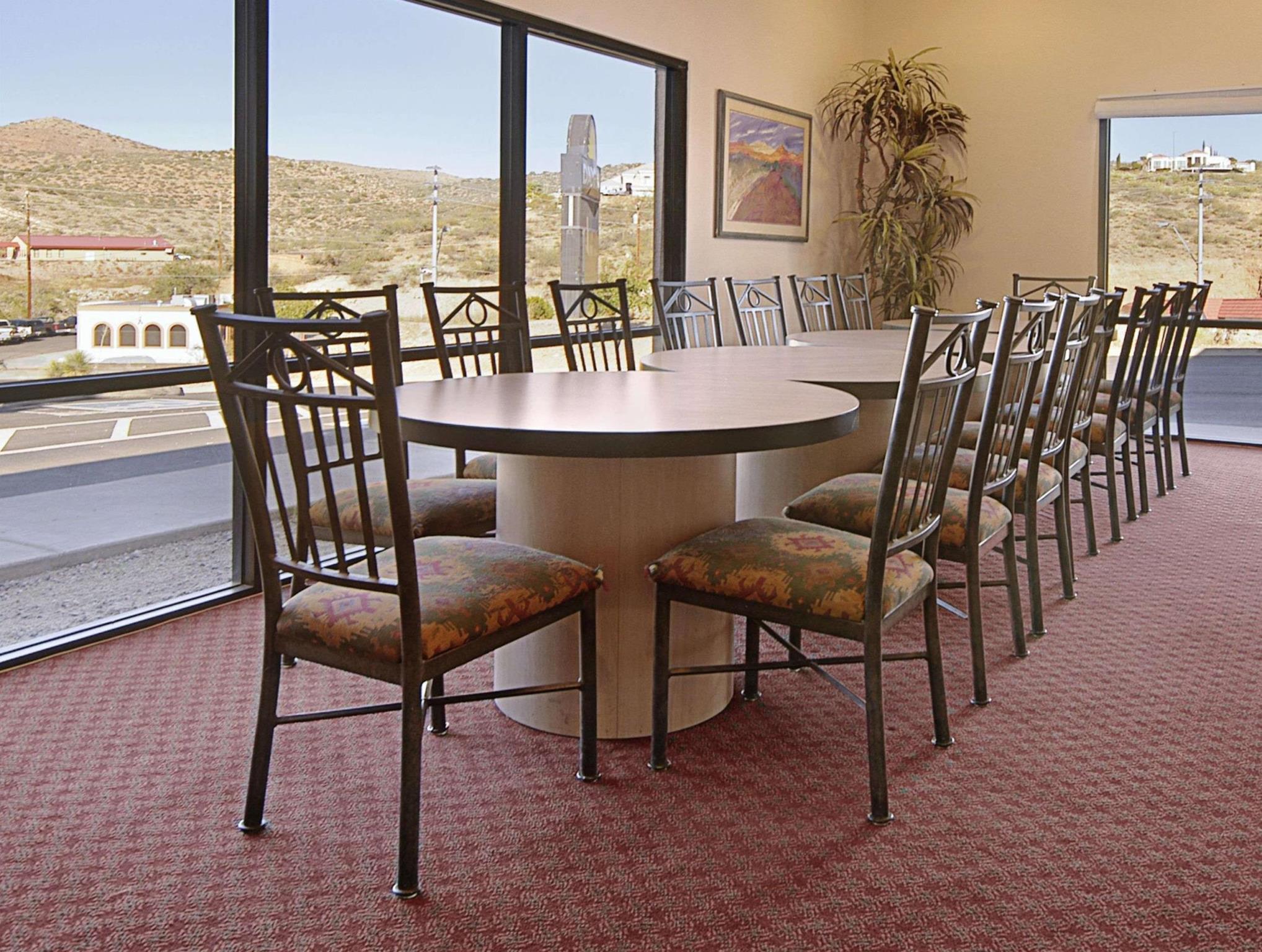 Days By Wyndham 3* Globe